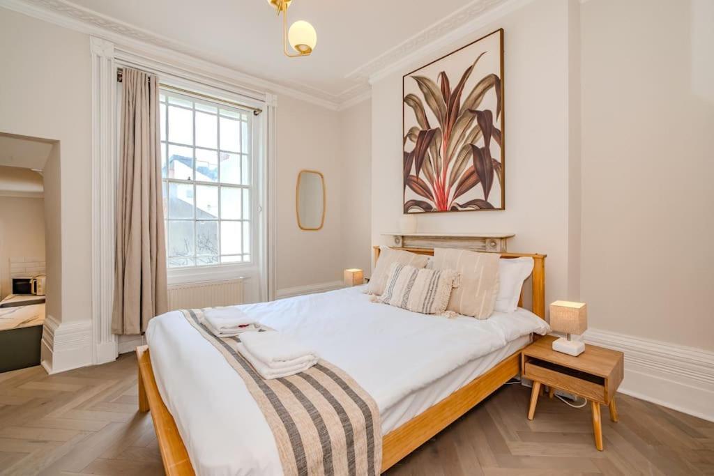 Beautiful Sea View I Spacious One Bed Room Flat I Sleep 4 Guests Bp2 Brighton Luaran gambar
